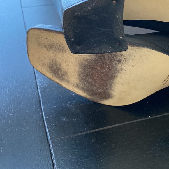 Apostrophe Black Leather and Fabric Heels. Size 10. 3.5” Block Heels - Picture 11 of 12